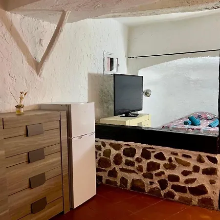 Studio-menton Vieille Διαμέρισμα Μεντόν